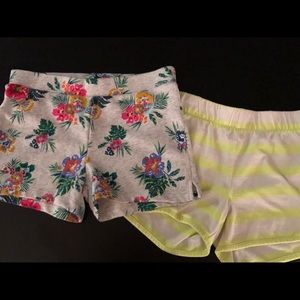Stylish Old Navy shorts NWOT